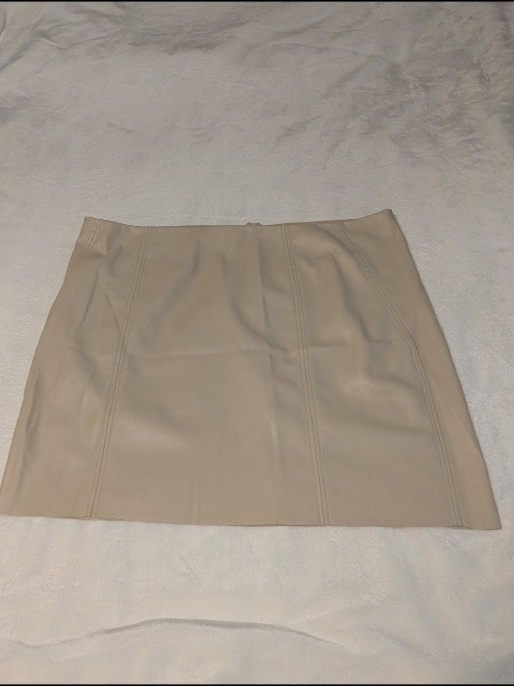 Vero Moda Cream-Tone Leather Mini Skirt